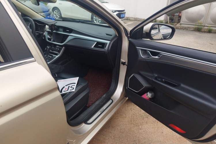 Used Geely Auto Emgrand GL 2019 1.4T CVT Elite Smart Edition
