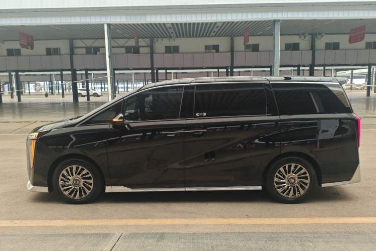 Used GAC Trumpchi M8 2023 Zongshi Series 400T Flagship Edition
