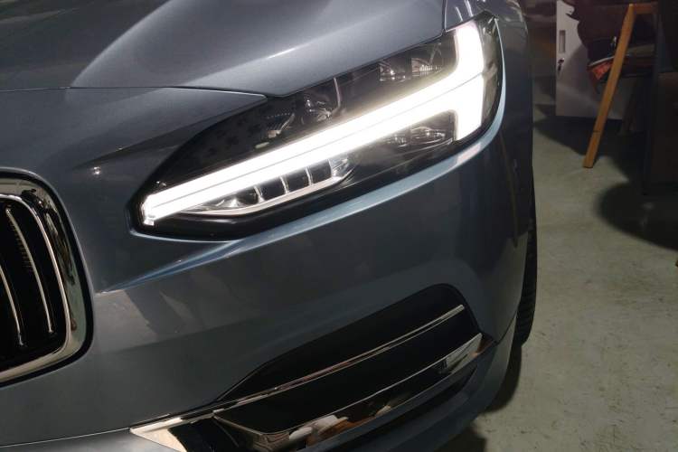Used Volvo S90 2020 T5 Zhiyi Luxury Edition