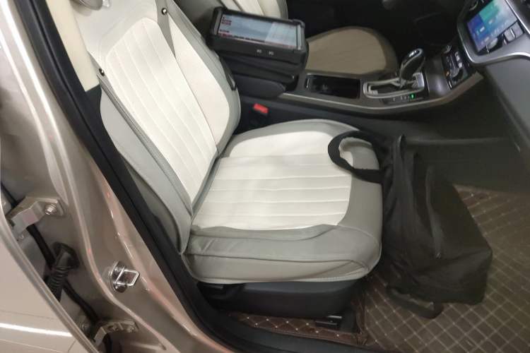 Used Geely Auto Emgrand GS 2016 Sport Edition 1.8L Automatic LingShang Model
