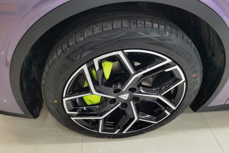 Used  L06 2026 Model 560Ultra+ Laser Edition