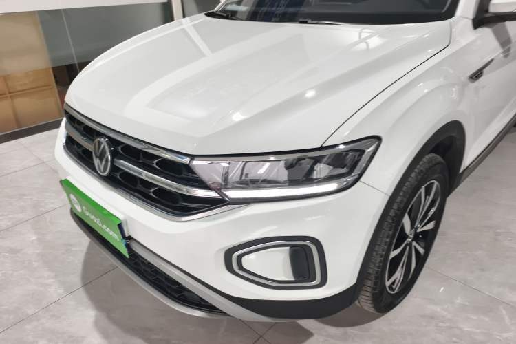 Used Volkswagen T-ROC 2024 280TSI DSG Two-Wheel-Drive Time Edition
