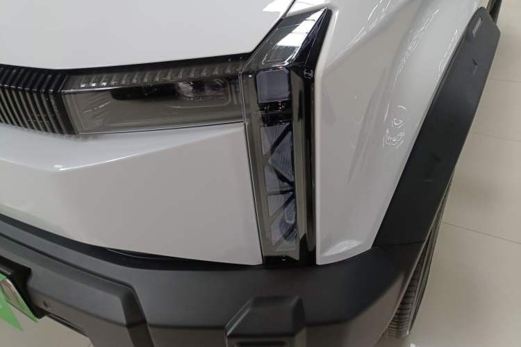 Used  03 2024 472km Four-Wheel Drive Long-Range Version
