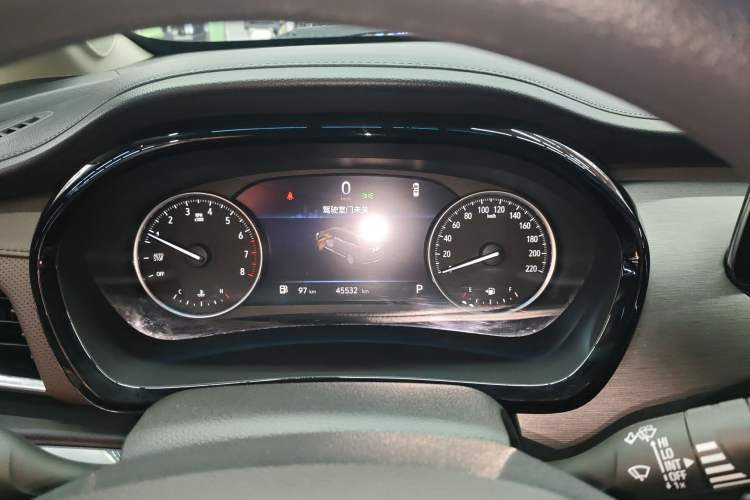 Used Buick GL8 2023 Land Executive Class Smart Enjoyment Model
