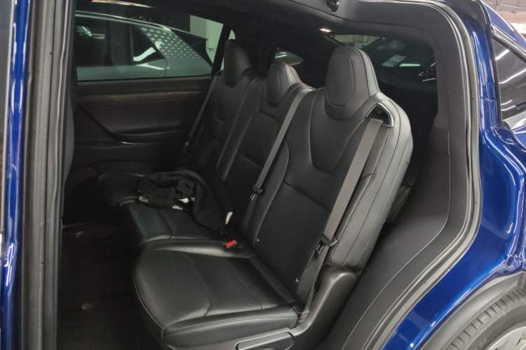 Used Tesla Model X 2019 Long-Range Version
