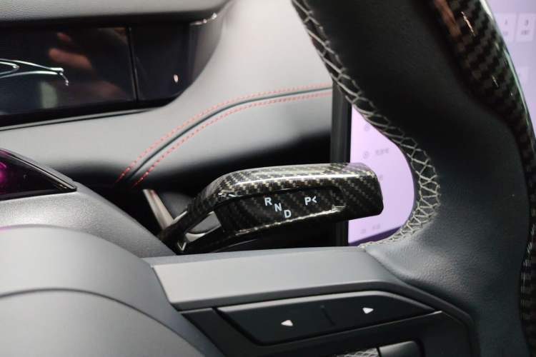 Used  SU7 2024 Rear-Drive Long-Range Intelligent Driving Version
