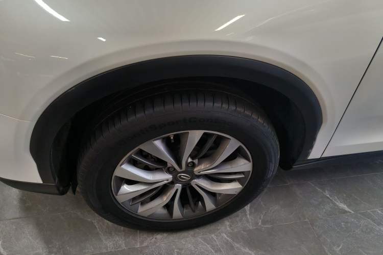 Used GAC Trumpchi GS8 2017 320T Two-Wheel Drive Luxury Smart Connectivity Version (7 Seats)
