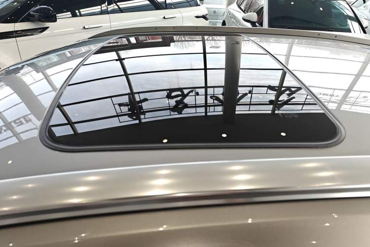 Used Lexus UX 2020 260h F SPORT All-Wheel-Drive Version
