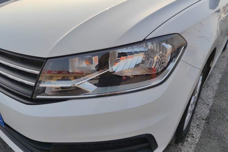 Used Volkswagen Santana 2019 1.5L Manual Fashion Edition China VI Standard