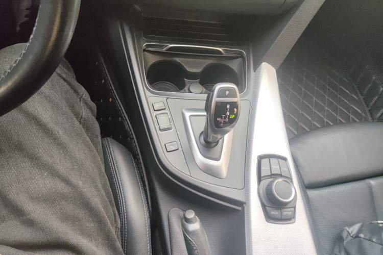 Used BMW 3 Series 2018 320i M Sport Package
