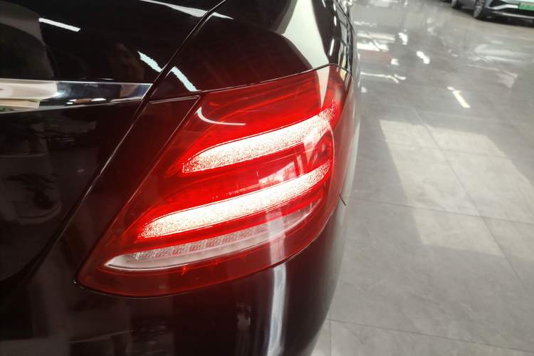 Used Mercedes-Benz E-Class 2020 Facelift E 300 L Stylish Edition
