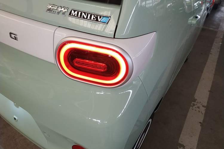 Used Wuling Hongguang MINIEV 2024 3rd Generation 215km Youth Edition
