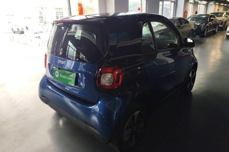 Used  fortwo 2018 1.0L 52kW Hardtop Passion Edition China V Standard
