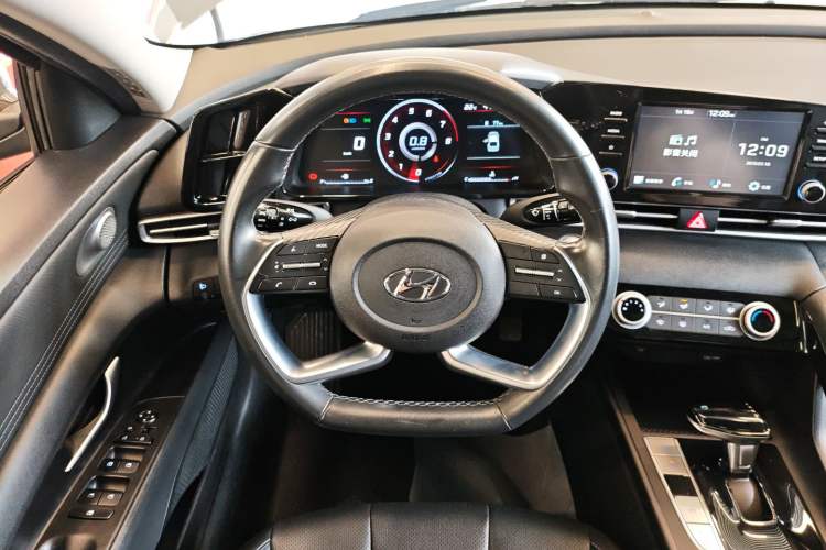 Used Hyundai Elantra 2021 1.5L CVT GLX Elite Edition
