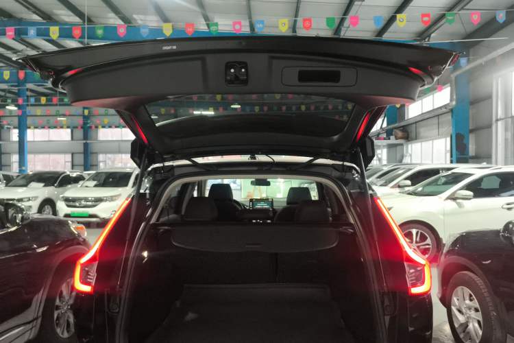 Used Honda CR-V 2023 240TURBO Two-Wheel-Drive Luxury Version 5 Seats
