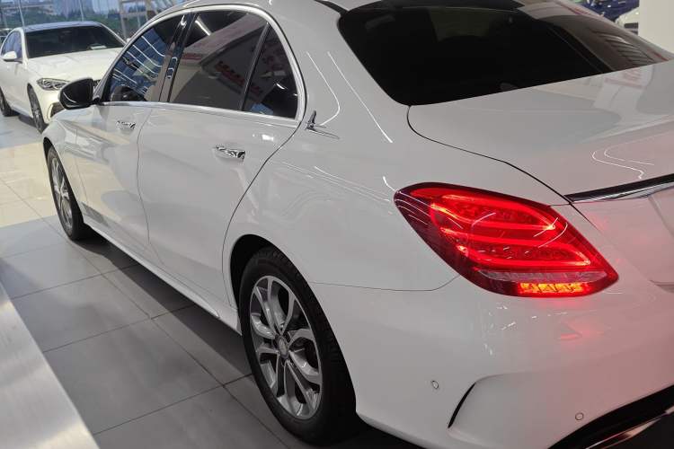 Used Mercedes-Benz C-Class 2017 Restyled C 180 L Fashion Edition Sport Version