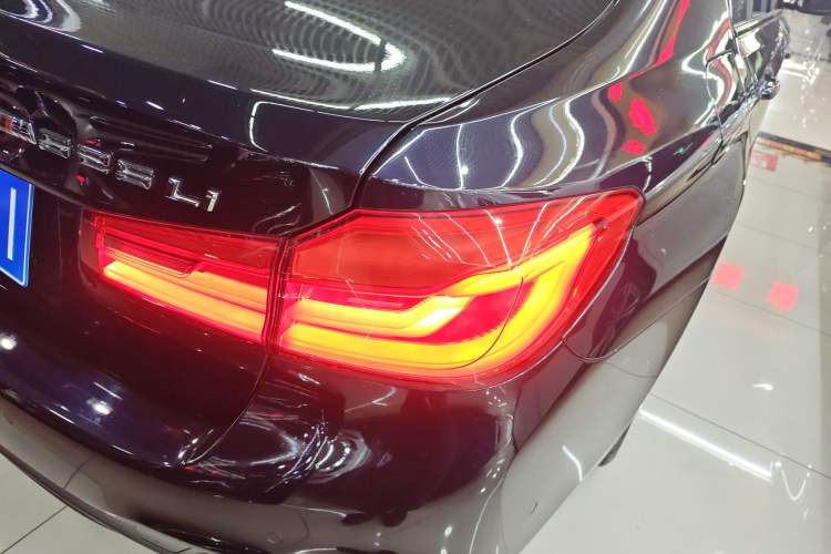 Used BMW 5 Series 2019 525Li M Sport Package