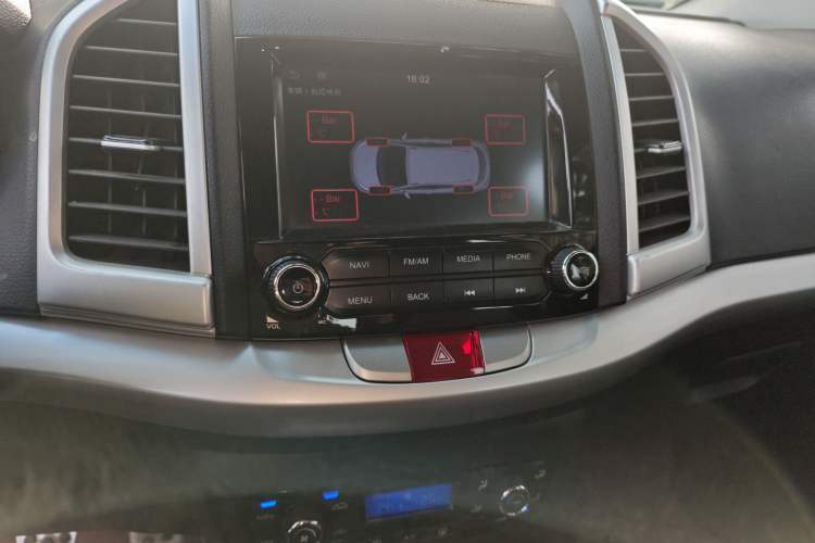 Used  Refine S3 2016 1.5L Manual Luxury Smart Version
