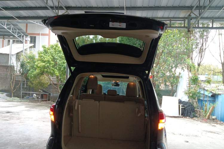 Used Toyota Highlander 2018 2.0T Four-Wheel Drive Prestige Version 7 Seats China VI Standard