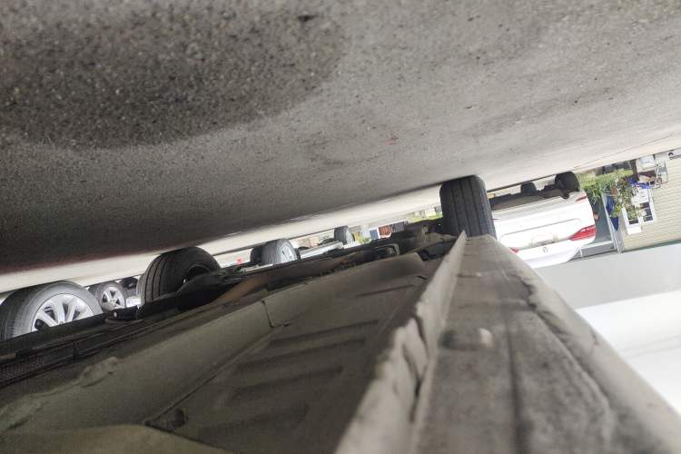 Used Citroen Elysee 2015 Zhishang Edition 1.6L Manual Fashion Model