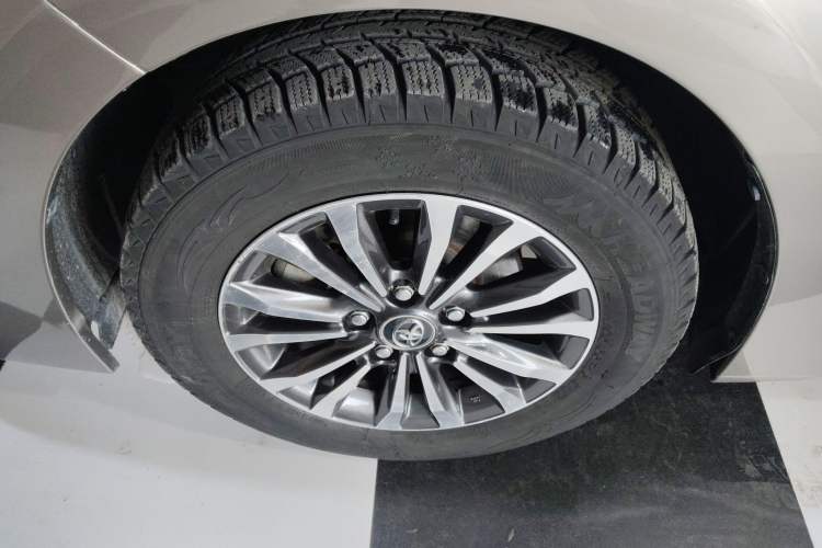 Used Toyota Corolla 2017 Revised Version 1.2T S-CVT GL
