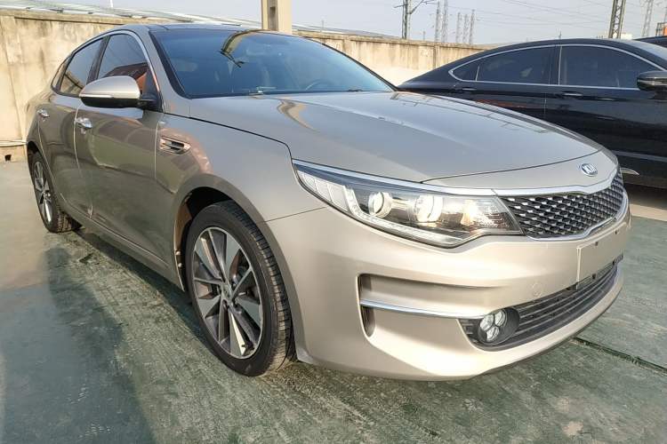 Used Kia K5 2016 2.0L Automatic LUX
