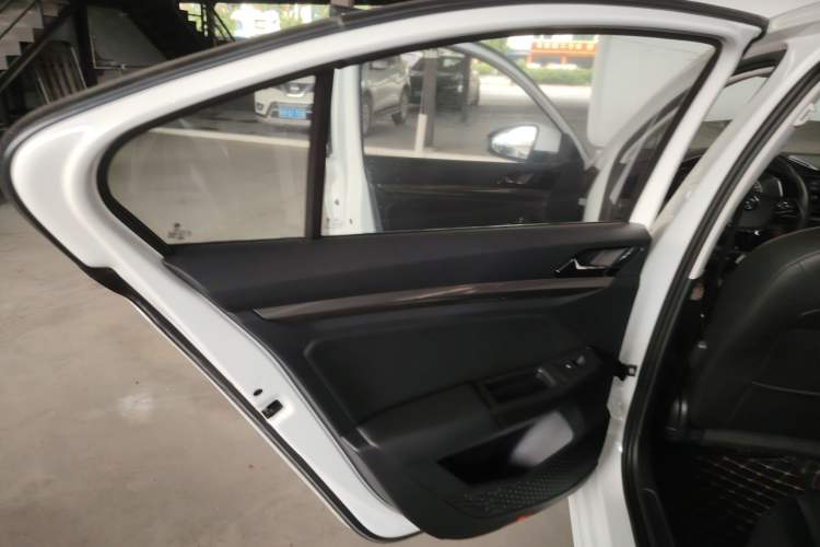 Used Volkswagen Bora 2020 1.5L Automatic Elite Version
