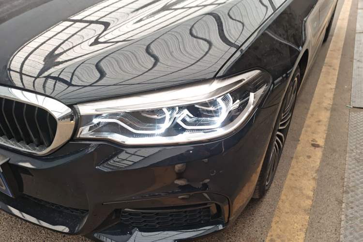 Used BMW 5 Series 2019 530Li Luxury Edition M Sport Package
