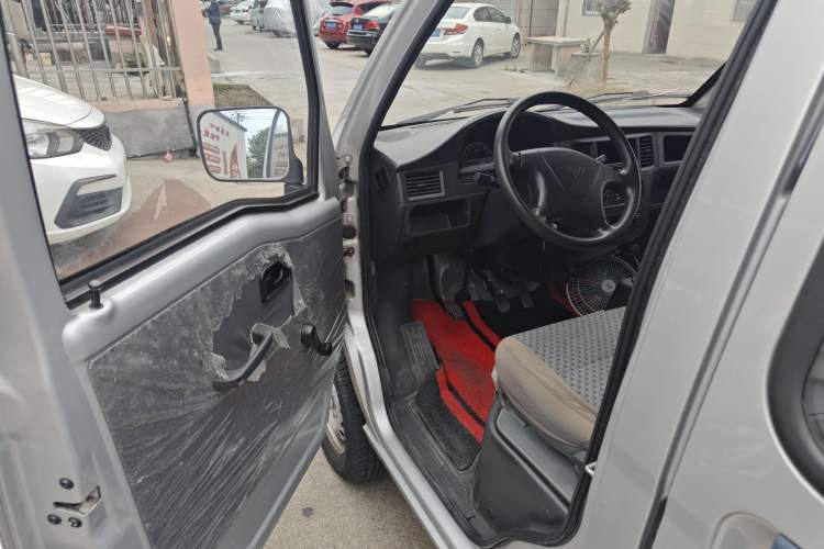 Used Wuling Zhiguang 2020 1.2L Practical Model China VI LSI