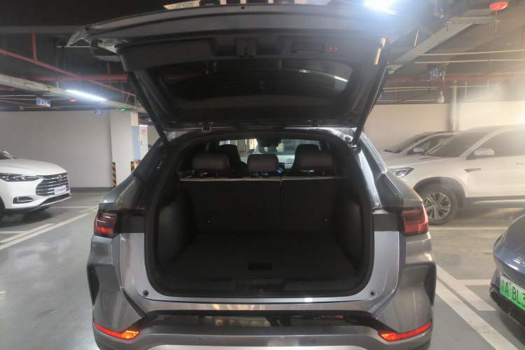 Used BYD Song PLUS New Energy 2025 DM-i Intelligent Driving 160KM Flagship Model
