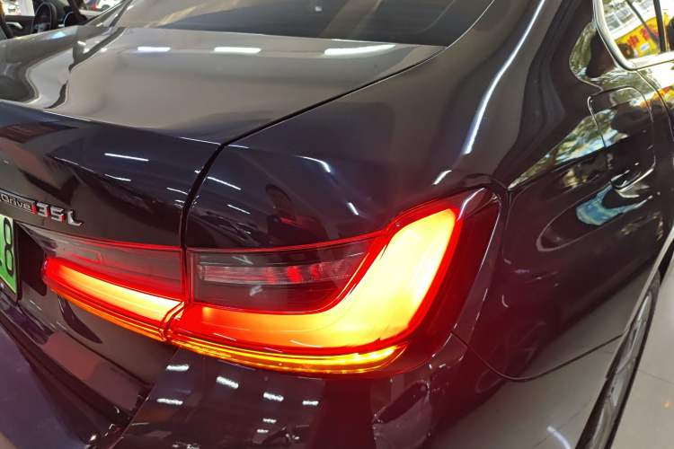 Used BMW i3 2024 eDrive 35 L
