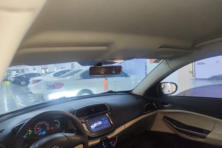 Used Ford Escort 2015 1.5L Automatic Comfort Model
