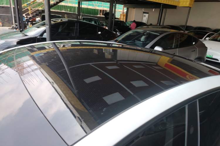 Used Tesla Model Y 2025 Rear-Wheel-Drive Version