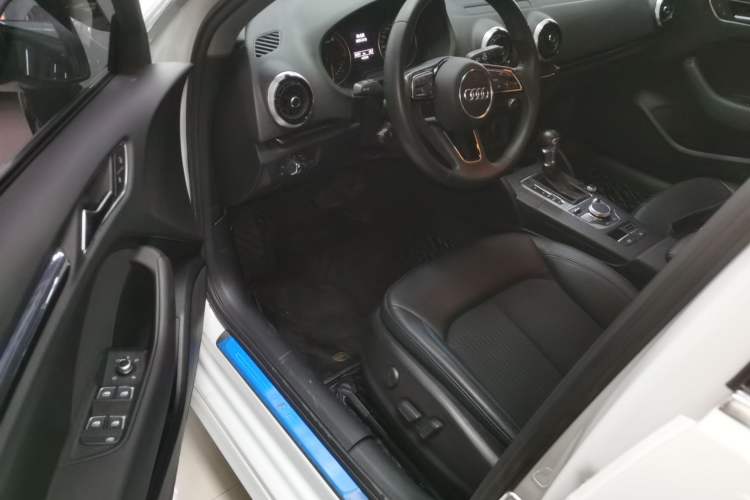 Used Audi A3 2020 Sportback 35 TFSI Fashion Edition China VI Emission Standard
