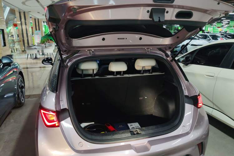 Used BYD Dolphin 2023 420 km Fashion Edition
