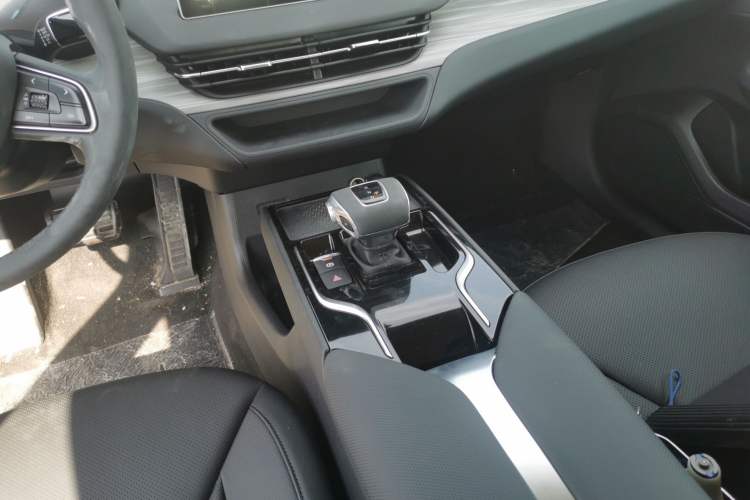 Used Hongqi E-QM5 2024 500km Range Edition