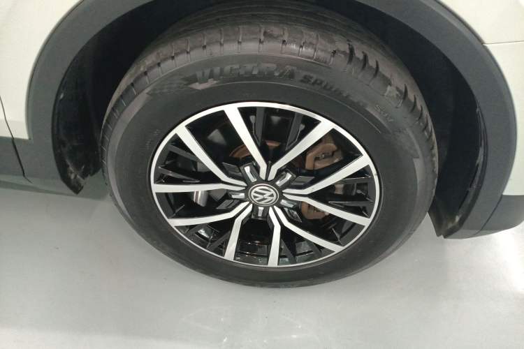 Used Volkswagen Tiguan L 2018 330TSI Automatic Two-Wheel Drive Luxury Edition
