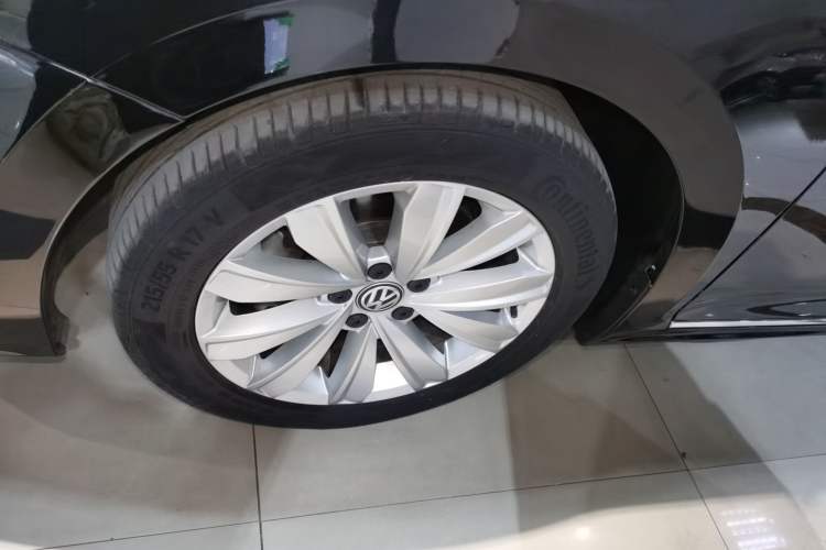 Used Volkswagen Passat 2020 330TSI Elite Edition China VI
