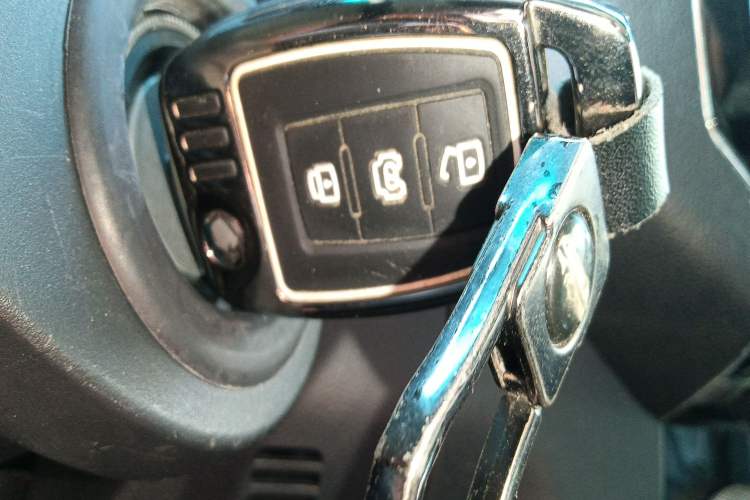 Used  BJ40 2016 40L 2.3T Automatic Two-Wheel Drive Prestige Edition