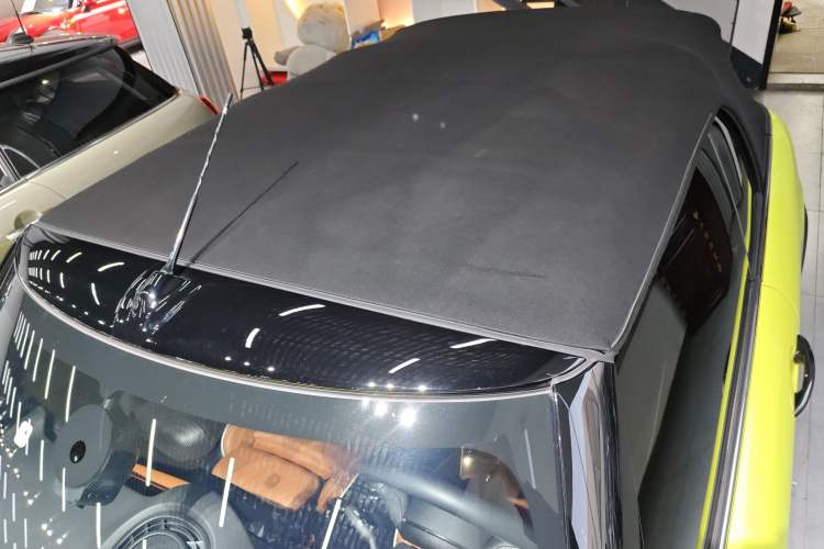 Used  MINI 2023 Revised 1.5T COOPER CABRIO Artist
