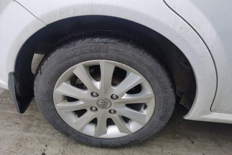 Used Buick Excelle 2013 1.5L Automatic Luxury Model