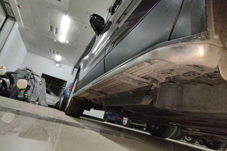 Used Buick Envision 2014 28T Four-Wheel Drive Elite Model