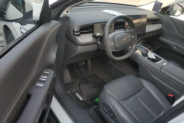 Used XPeng G6 2025 625 Long-Range Max Flagship Edition