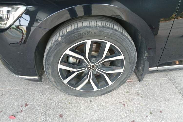 Used Volkswagen Magotan 2020 330TSI DSG Leading Model
