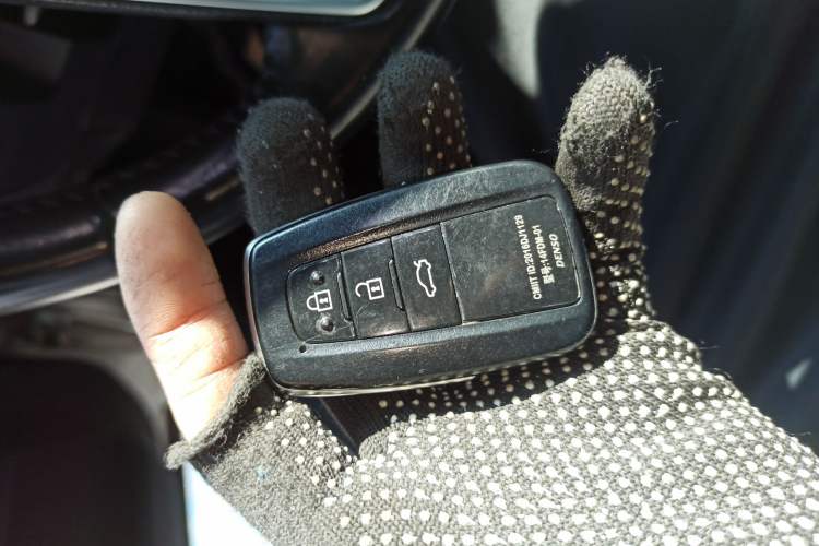 Used Toyota Camry 2019 Revised Version Dual-Engine 2.5 HG Luxury Edition