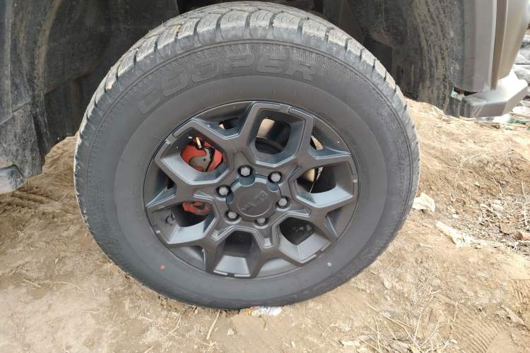 Used  BJ40 2023 2.0D Automatic Four-Wheel Drive Blade Hero Edition Adventurer Type