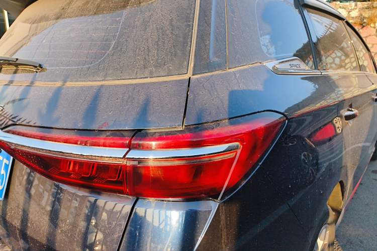 Used BYD Song MAX 2021 Upgraded Model 1.5T Automatic Luxury 6-Seater
