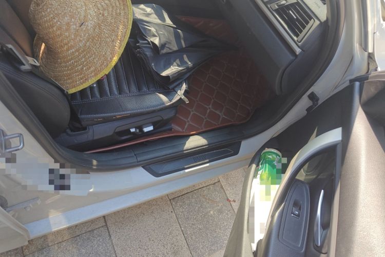 Used BMW 3 Series 2016 320Li Ambition Model
