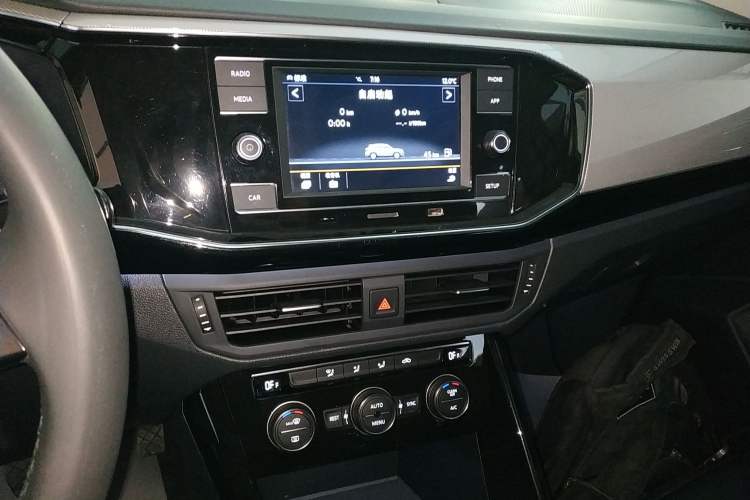 Used Volkswagen Tayron 2019 330TSI Two-Wheel-Drive Luxury Version China V Emission Standard
