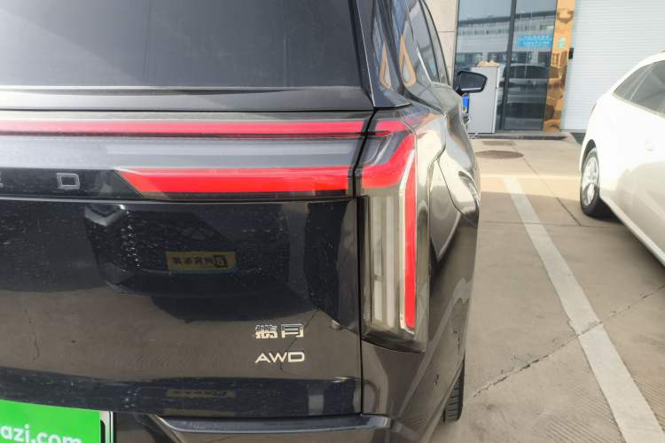 Used  Lanyue C-DM 2025 180 Ultra-Long Range Ultra All-Wheel Drive 6-Seater
